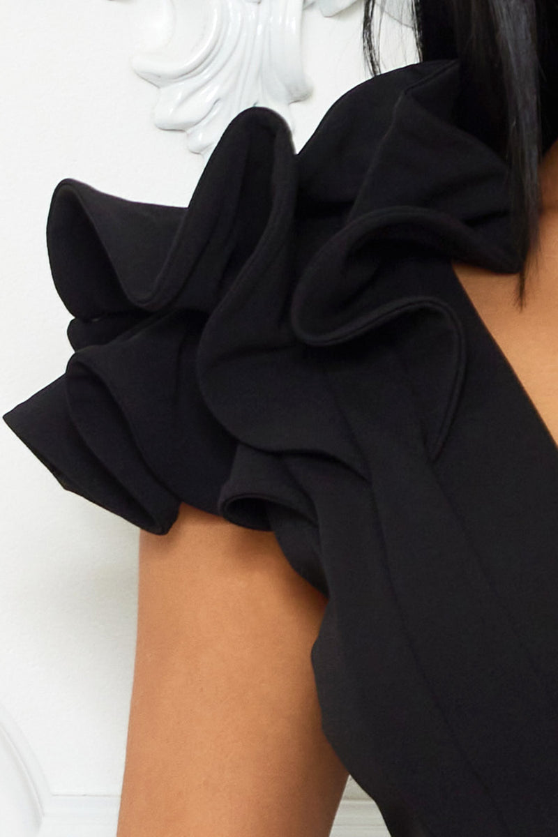 TECHNO CREPE RUFFLE DETAIL MAXI DRESS