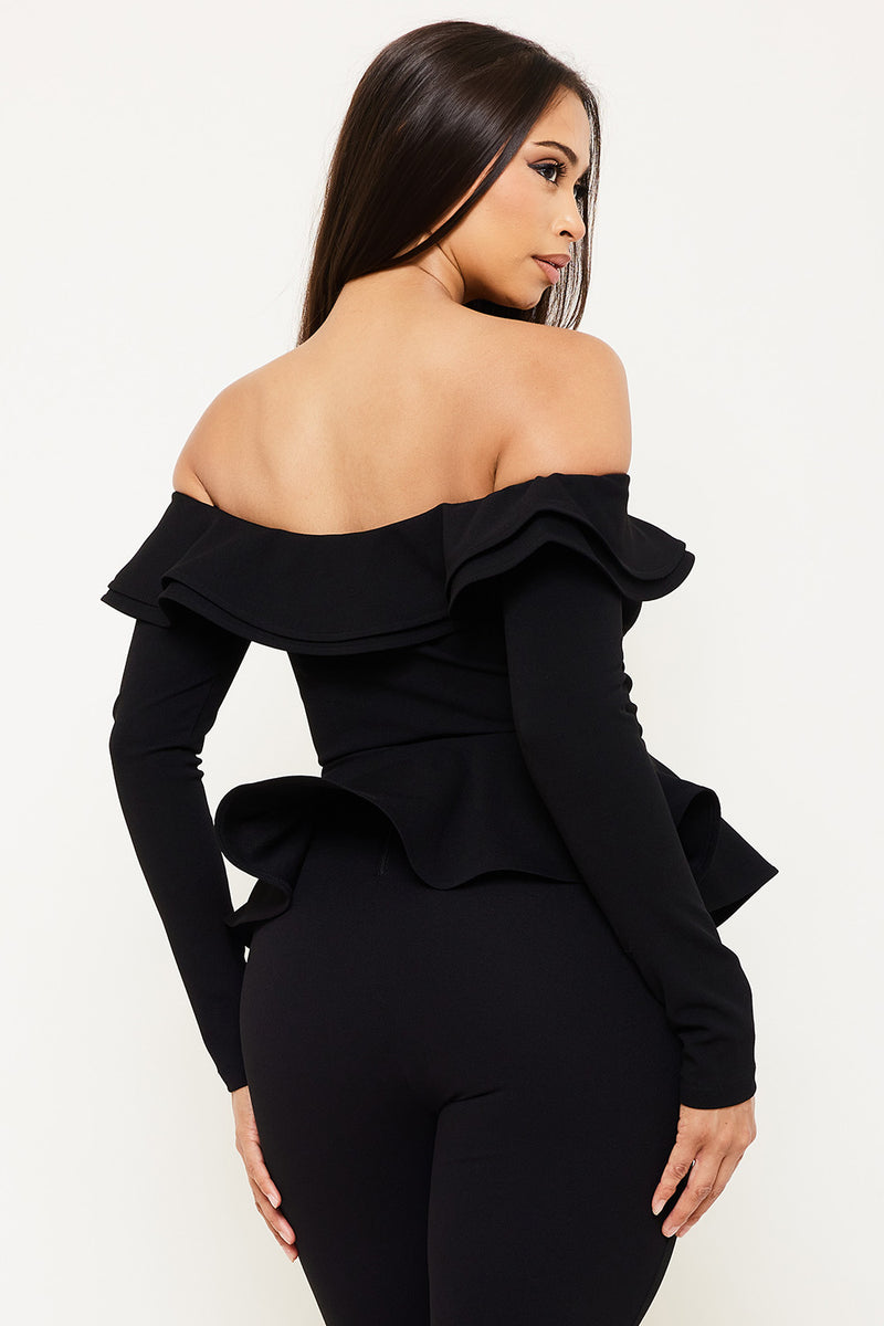 OFF THE SHOULDER RUFFLE PEPLUM JACKET