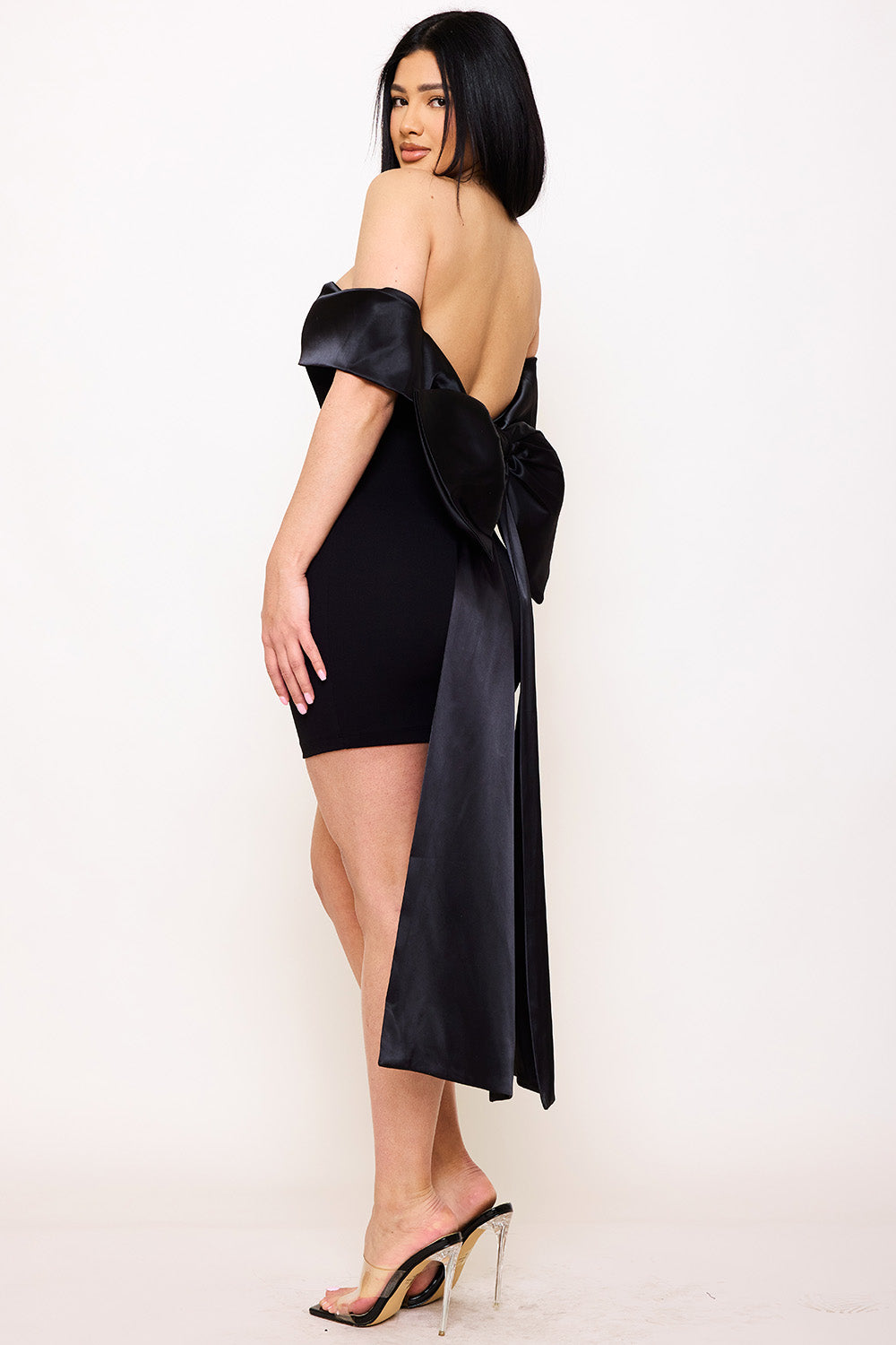 SATIN RIBBON BOW DETAIL BACK MINI DRESS
