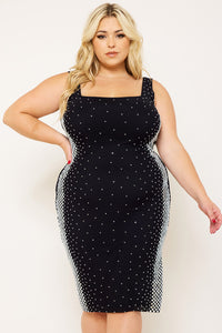 SQUARE RHINESTONE ON THE SIDE PLUS SIZE MIDI DRESS