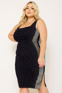 SQUARE RHINESTONE ON THE SIDE PLUS SIZE MIDI DRESS