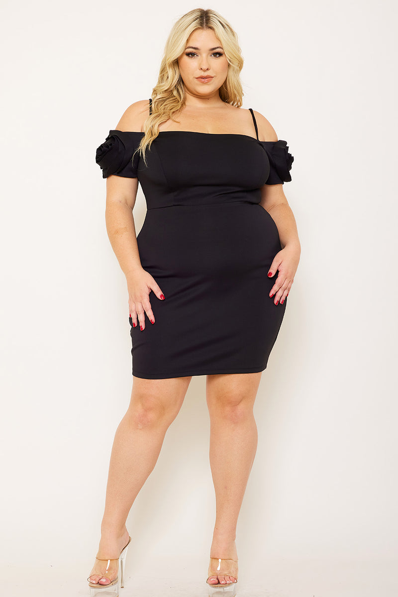 FLOWER OBLIQUE ON SLEEVE PLUS SIZE MINI DRESS