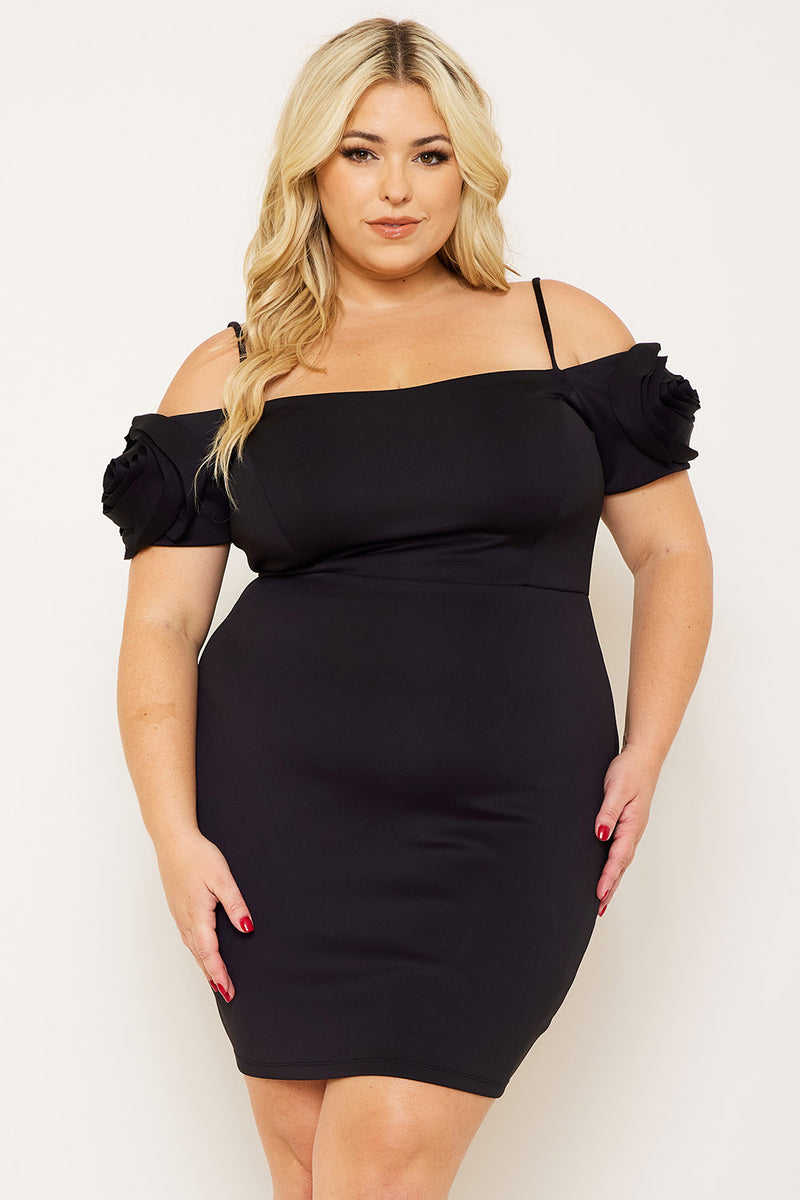 FLOWER OBLIQUE ON SLEEVE PLUS SIZE MINI DRESS